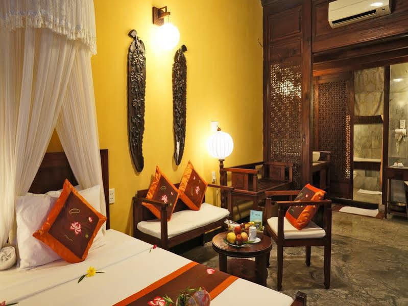הוי אן Vinh Hung Heritage Hotel מראה חיצוני תמונה