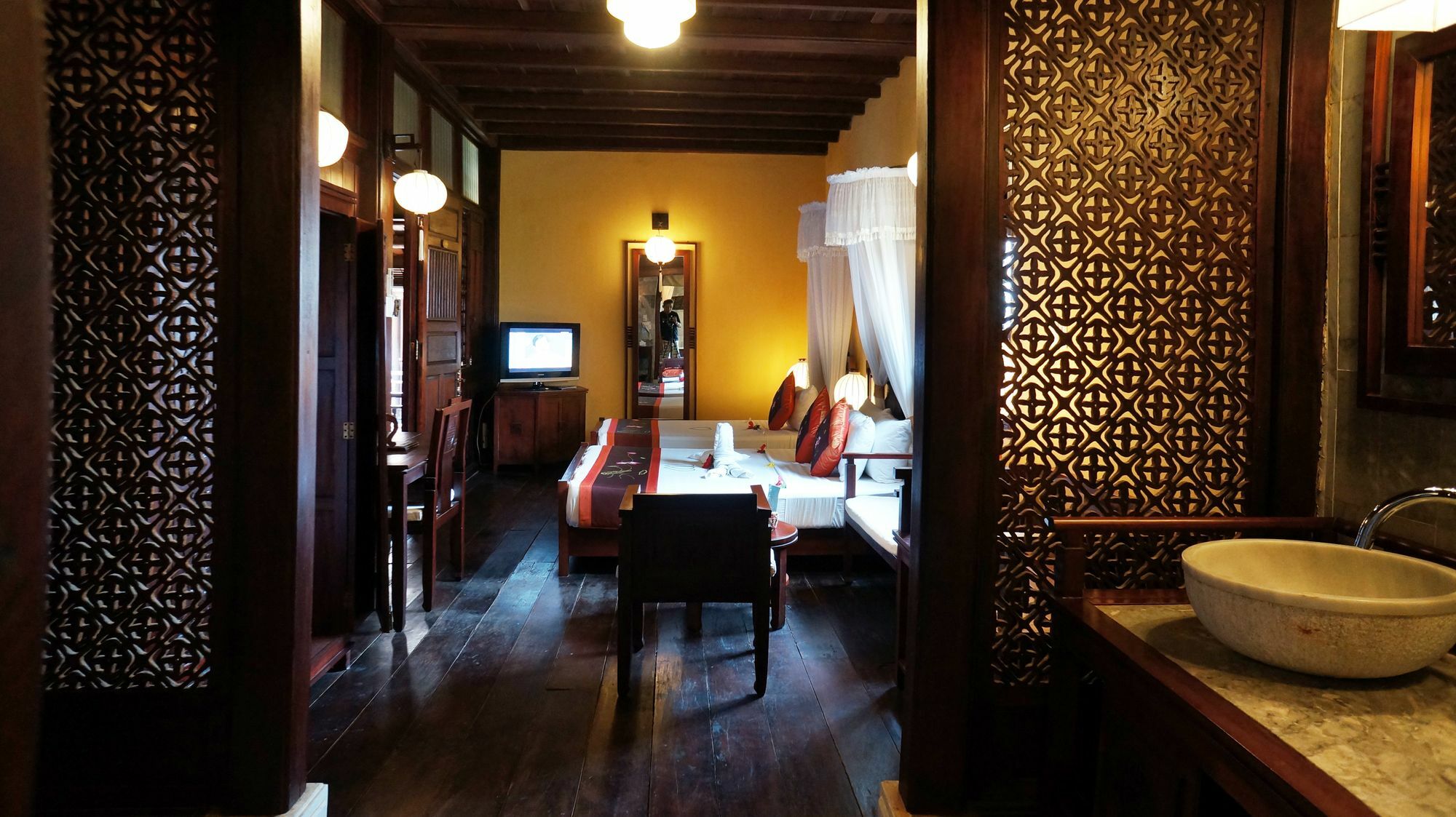 הוי אן Vinh Hung Heritage Hotel מראה חיצוני תמונה